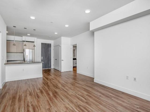 Apartment for rent in Canoga Park, California