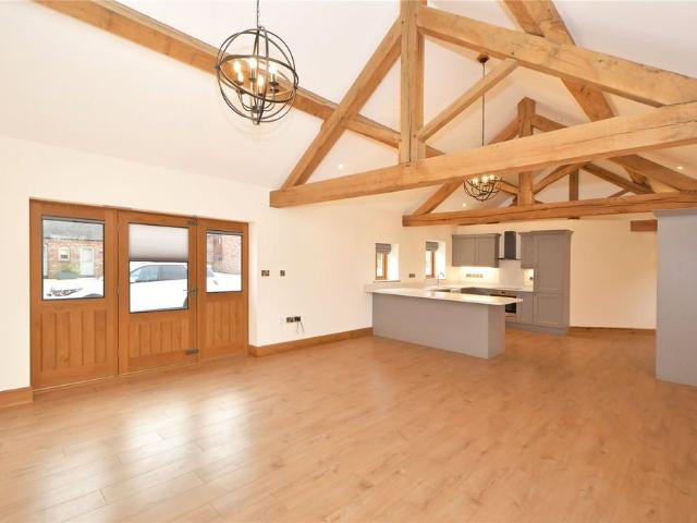 Apartment for rent in Baswich, Staffordshire