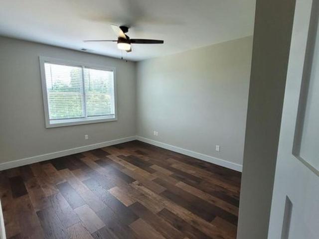 Apartment for rent in Cottageville, West Virginia