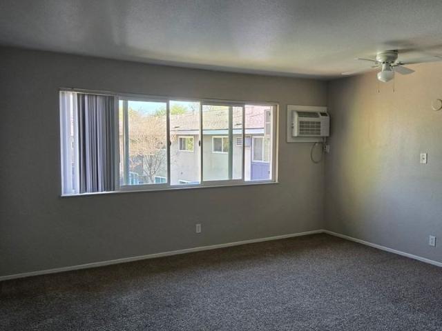 Apartment for rent in California