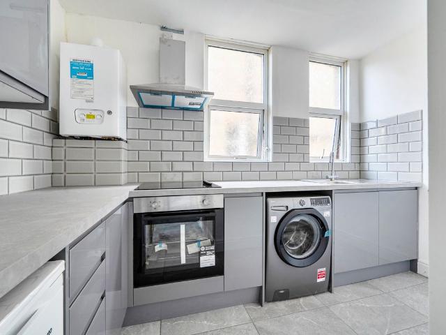 Apartment for rent in London Borough of Enfield, Greater London