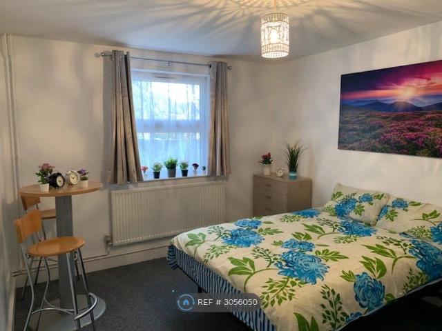 Apartment for rent in London Borough of Enfield, Greater London