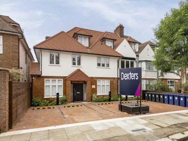 Apartment for rent in Golders Green, Isle Of Man
