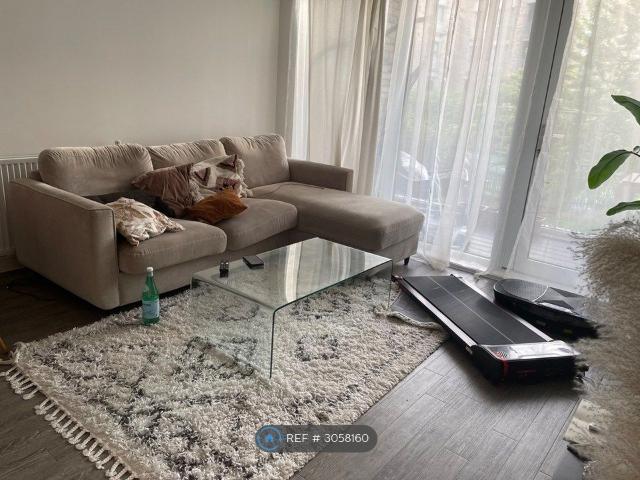 Apartment for rent in London Borough of Barnet, Greater London