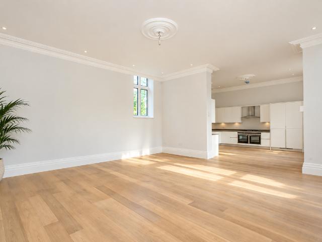Apartment for rent in London Borough of Barnet, Greater London