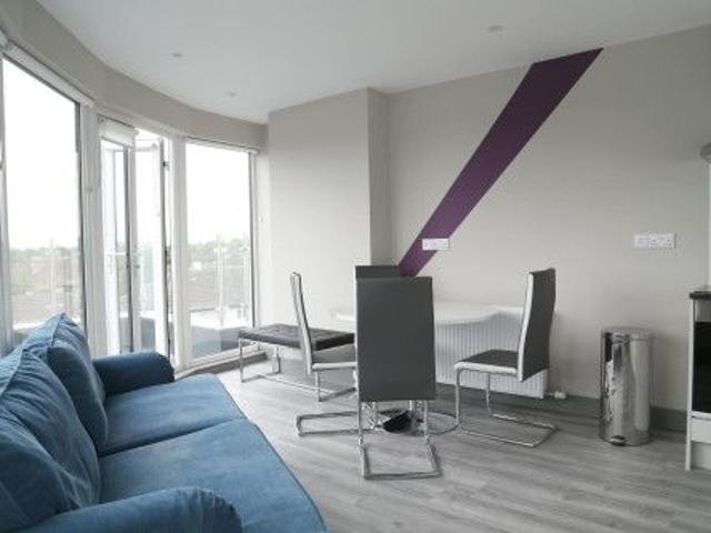 Room to rent in Blanchardstown, North Tipperary