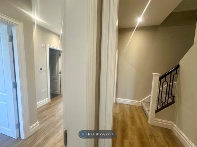 Apartment for rent in Palmers Green, Greater London