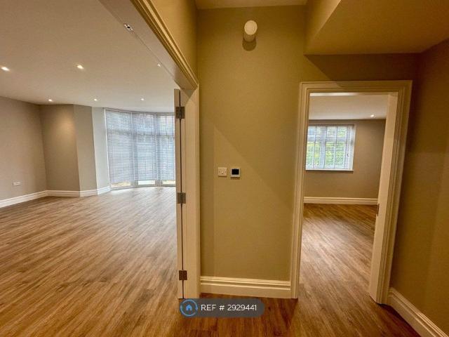 Apartment for rent in Palmers Green, Greater London