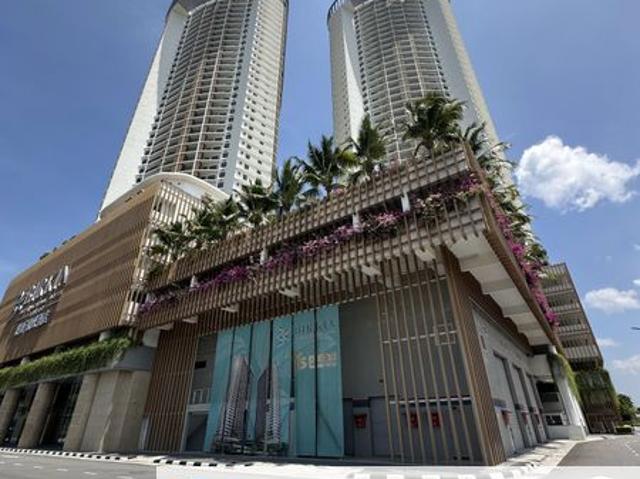 Condominium for sale in Malaka