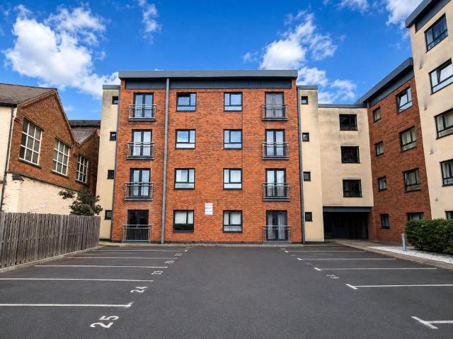 Apartment for rent in Bede Island, Leicester