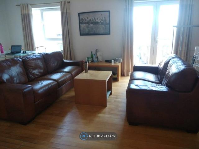 Apartment for rent in Bede Island, Old Wharf