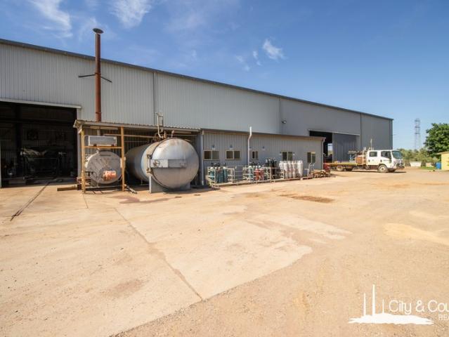 Warehouse for sale in Mount Isa, Queensland