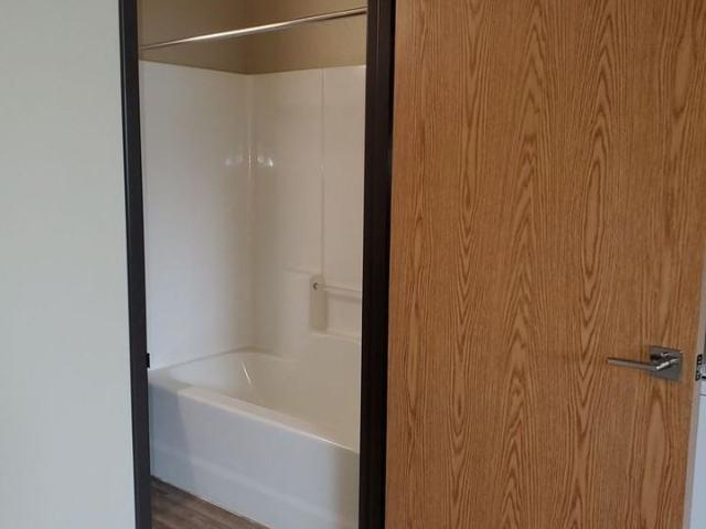 Apartment for rent in Glenfair, Portland