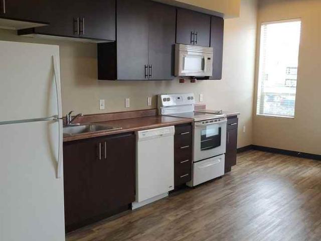 Apartment for rent in Glenfair, Portland