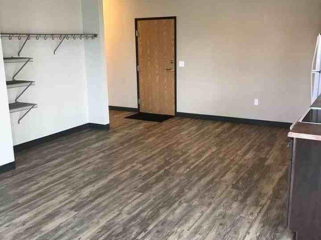Apartment for rent in Glenfair, Portland