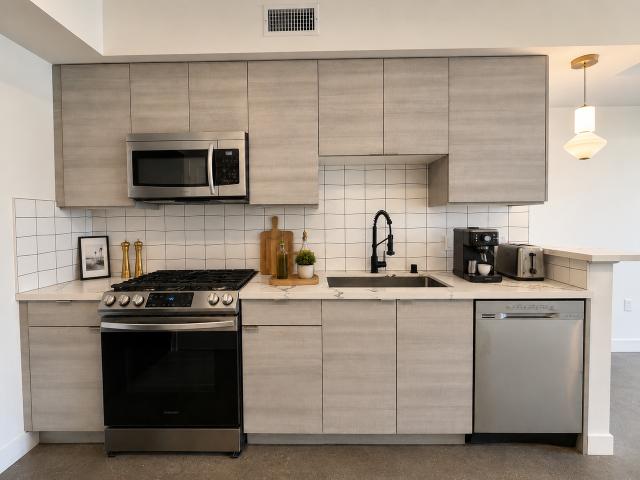 Apartment for rent in Canoga Park, California