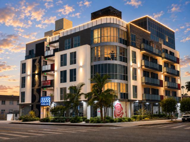 Apartment for rent in Canoga Park, California