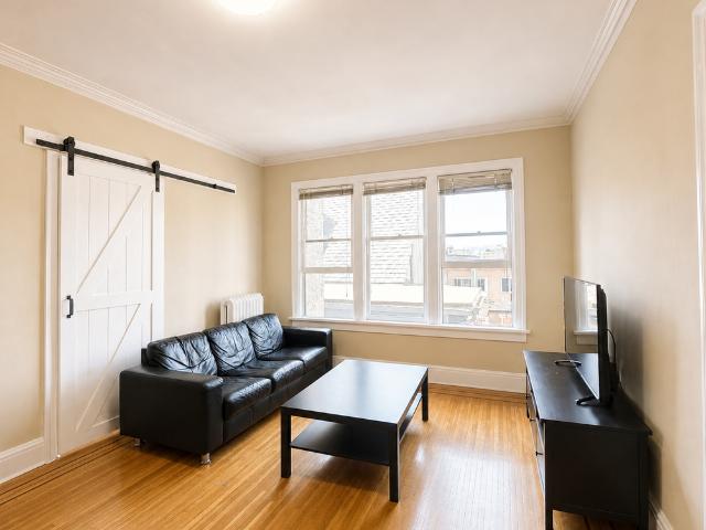 Apartment for rent in Vancouver, British Columbia