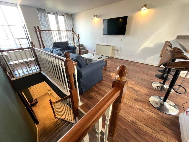 Curated visual reference: Gallery Detail: 12 281 Apartments To Rent Penthouse In Belfast