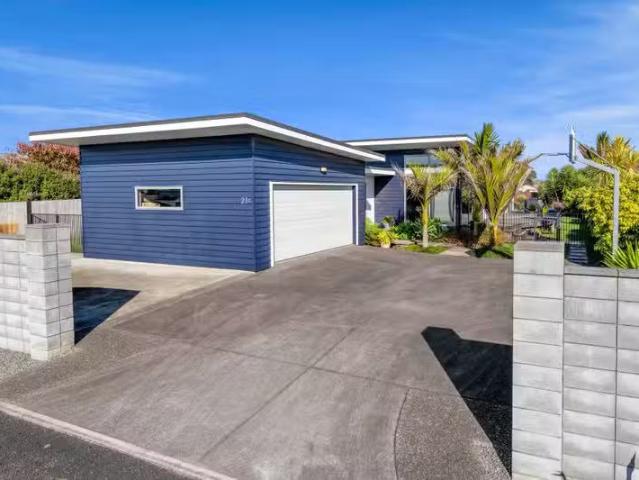 House for sale in Taranaki
