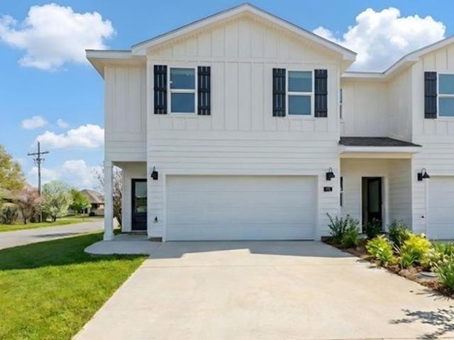Townhouse for sale