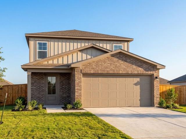 House for sale in Elmendorf, Texas