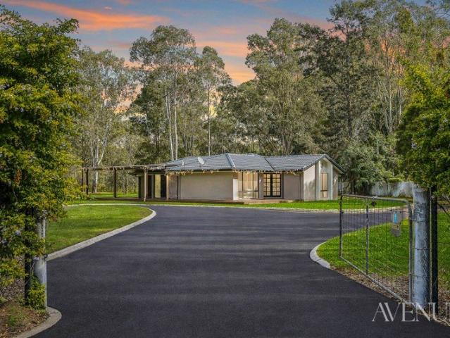 Cottage for sale in Toombul, Queensland