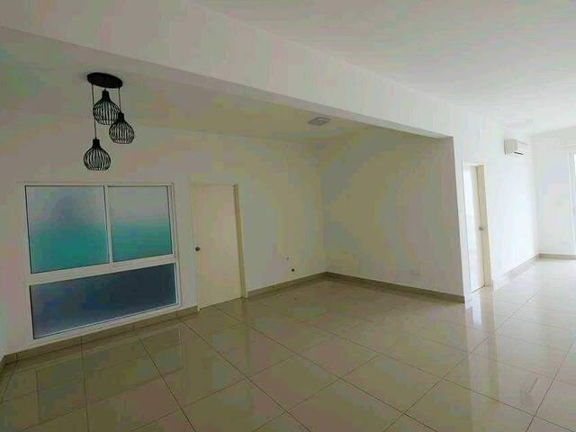 House for rent in Seri Kembangan