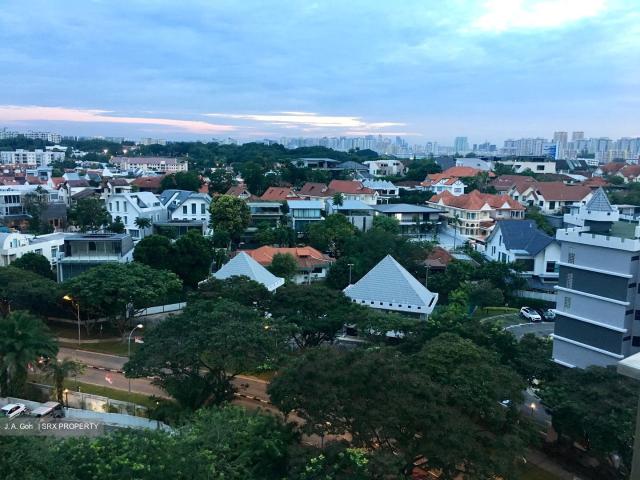 Apartment for rent in Serangoon