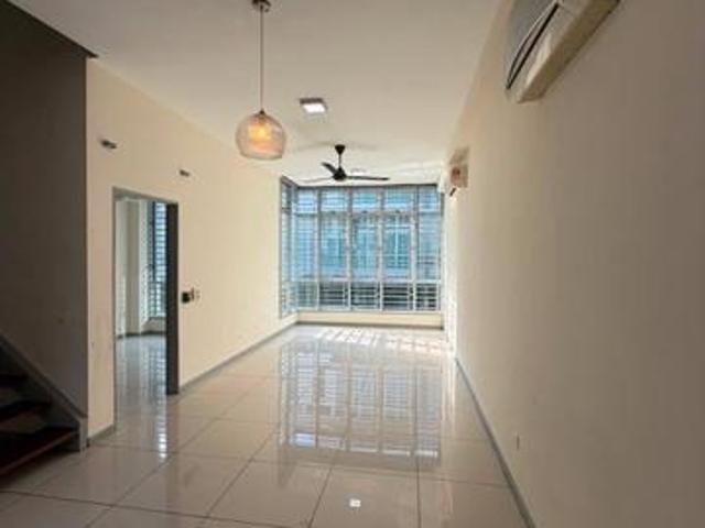 Duplex for rent in Bukit Ledang, Johor