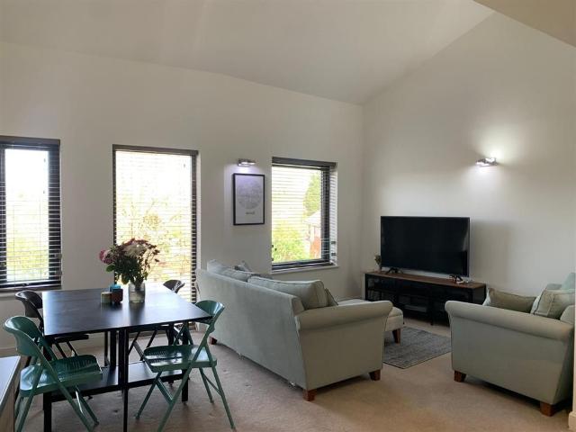 Apartment for rent in Southcourt, Aylesbury