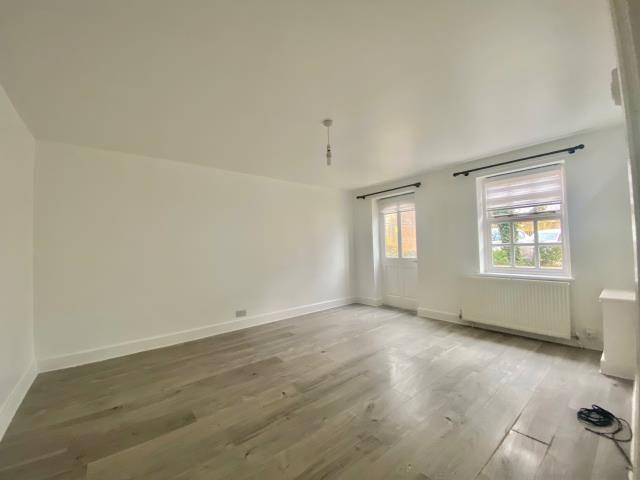 Apartment for rent in Winterbrook, South Oxfordshire