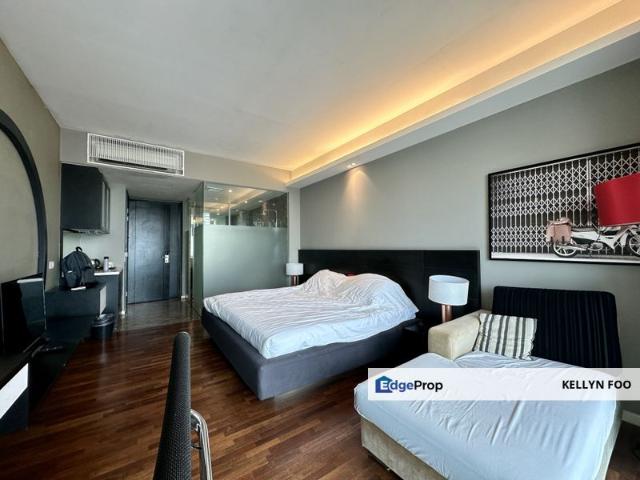 Condominium for sale in Malaka