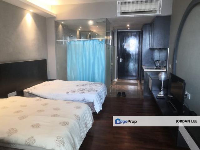 Condominium for rent in Malaka
