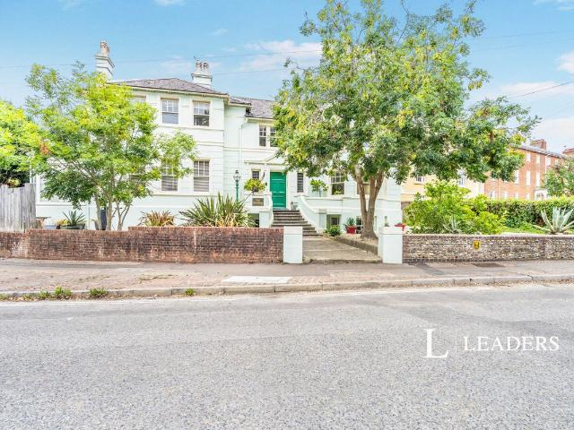 Apartment for rent in Clapham, West Sussex