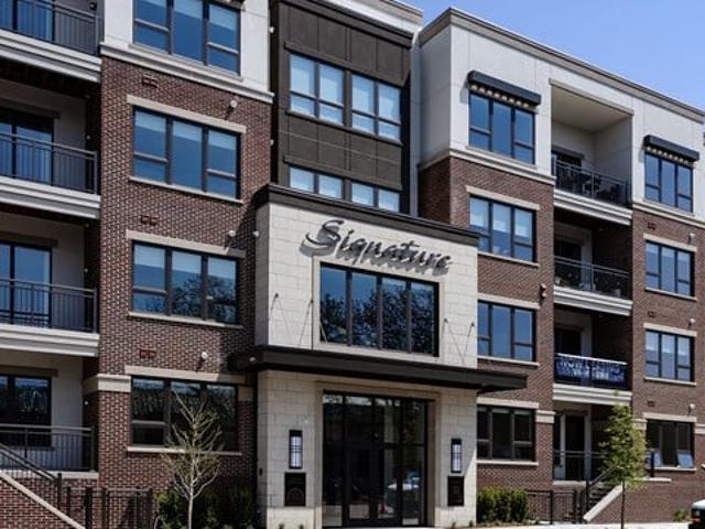 Apartment for rent in Shorewood