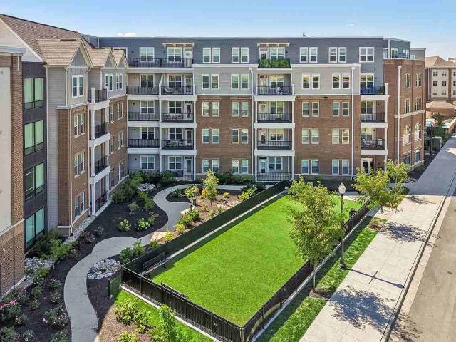 Apartment for rent in Carmel, Indiana