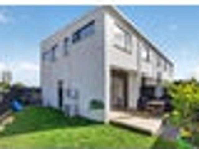 Townhouse for sale in Kawau Island, Oroua County