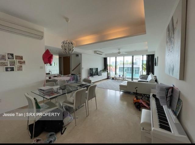 Condominium for rent in Ulu Pandan