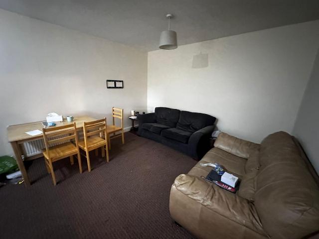 Apartment for rent in Wood Farm, Oxford