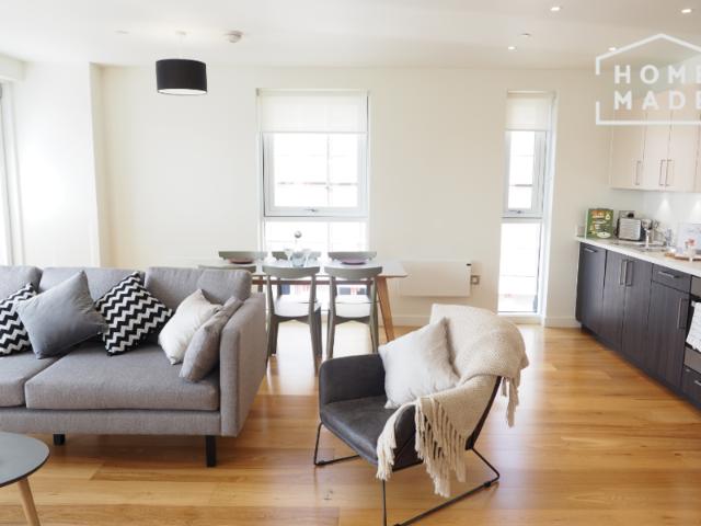 Apartment for rent in City Centre, Salford