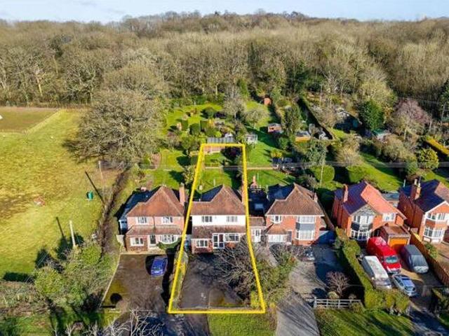 House for sale in Redditch, Worcestershire