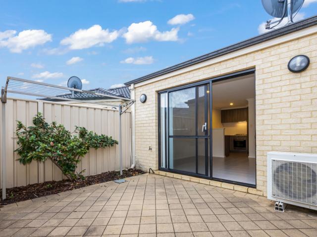 Villa for sale in Midland, Western Australia
