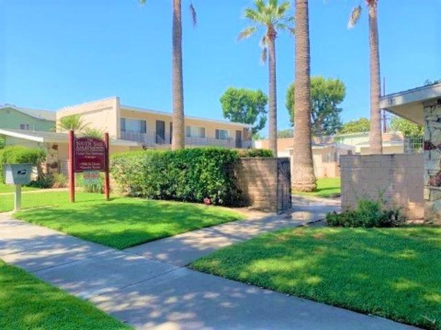 Apartment for rent in Fullerton, California