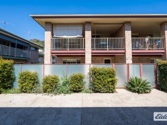 Townhouse for sale in Bom Bom, New South Wales