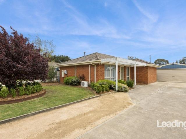 House for sale in Sunbury, Melbourne