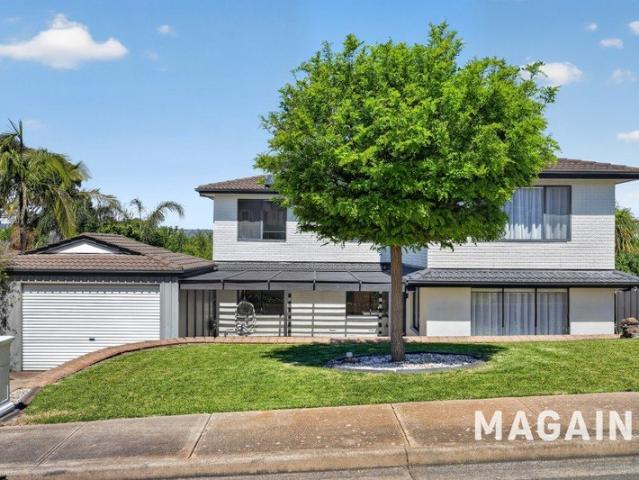 House for sale in Trott Park, Adelaide