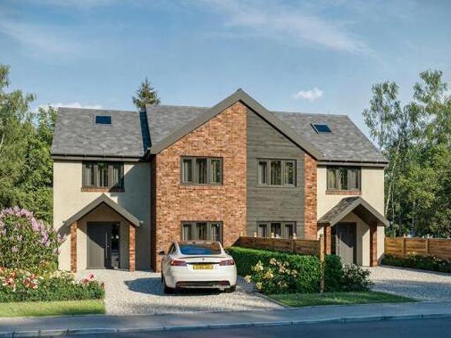 House for sale in Holtspur, Beaconsfield