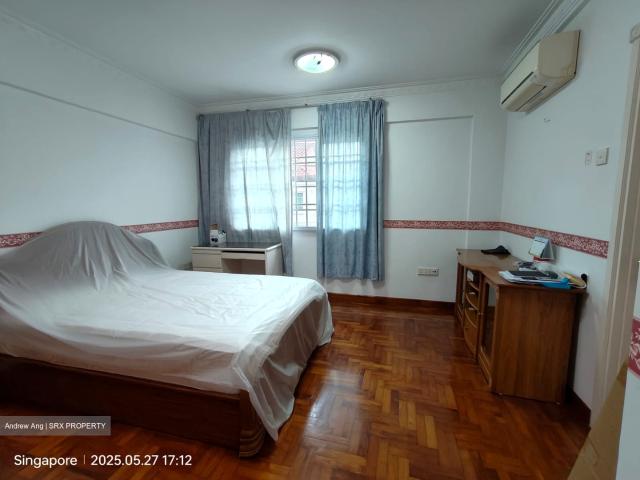 Condominium for rent in 23 North West