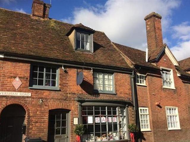 House for rent in Lyons, Greater London